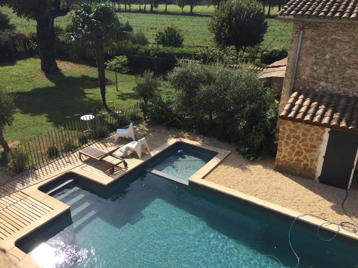 Ferme St Pierre 2 Suites Avec Repas, Piscine, Clim, Cheminee Ou Baignoire Spa Chabeuil Exterior photo