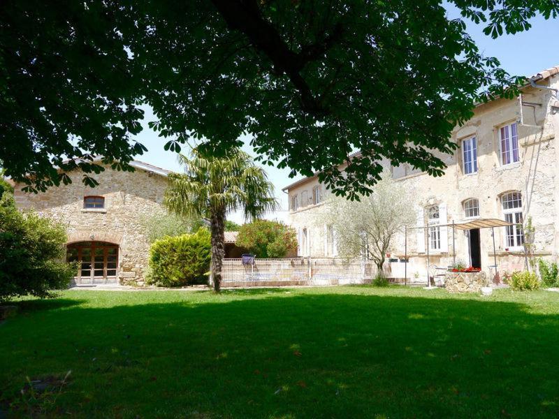 Ferme St Pierre 2 Suites Avec Repas, Piscine, Clim, Cheminee Ou Baignoire Spa Chabeuil Exterior photo
